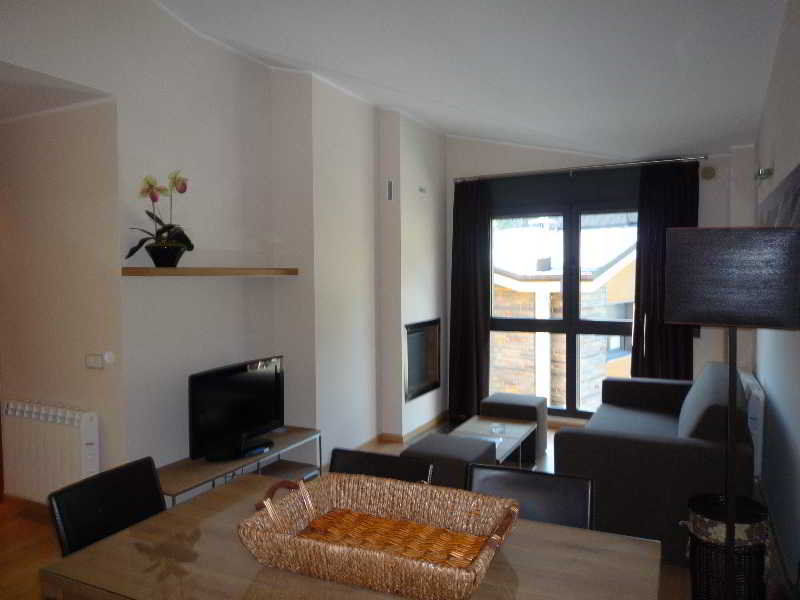Pierre & Vacances Andorra El Tarter Esterno foto